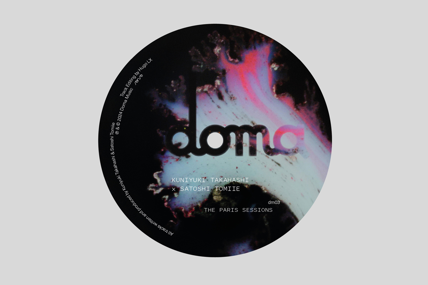 blandine dupas design graphique identite visuelle label musique doma zoom sur macaron disque the paris sessions face A